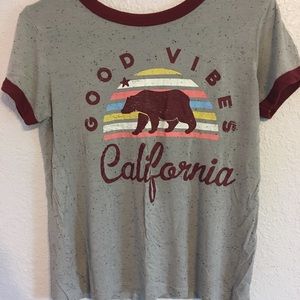 Grey Good Vibes California Tee Shirt S
